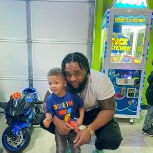 Meet your Posher, Eric